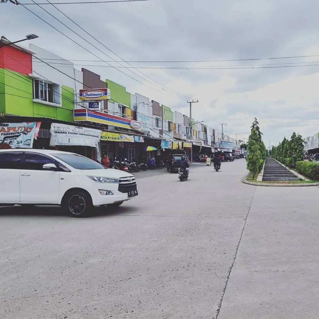 Ruko Sentraloand Paradise berada di jalan boulevard